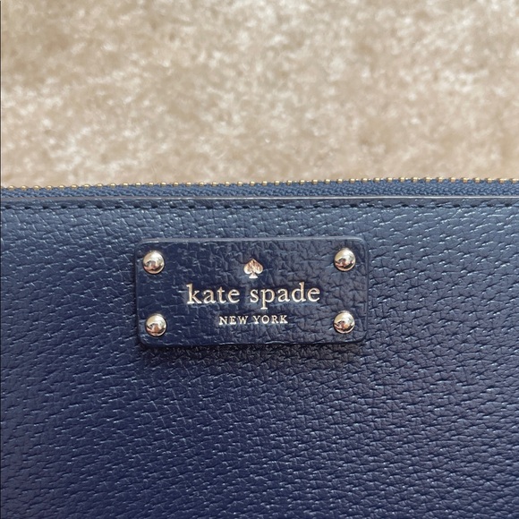 Kate Spade Midnight Blue Zip Wallet - Picture 2 of 4